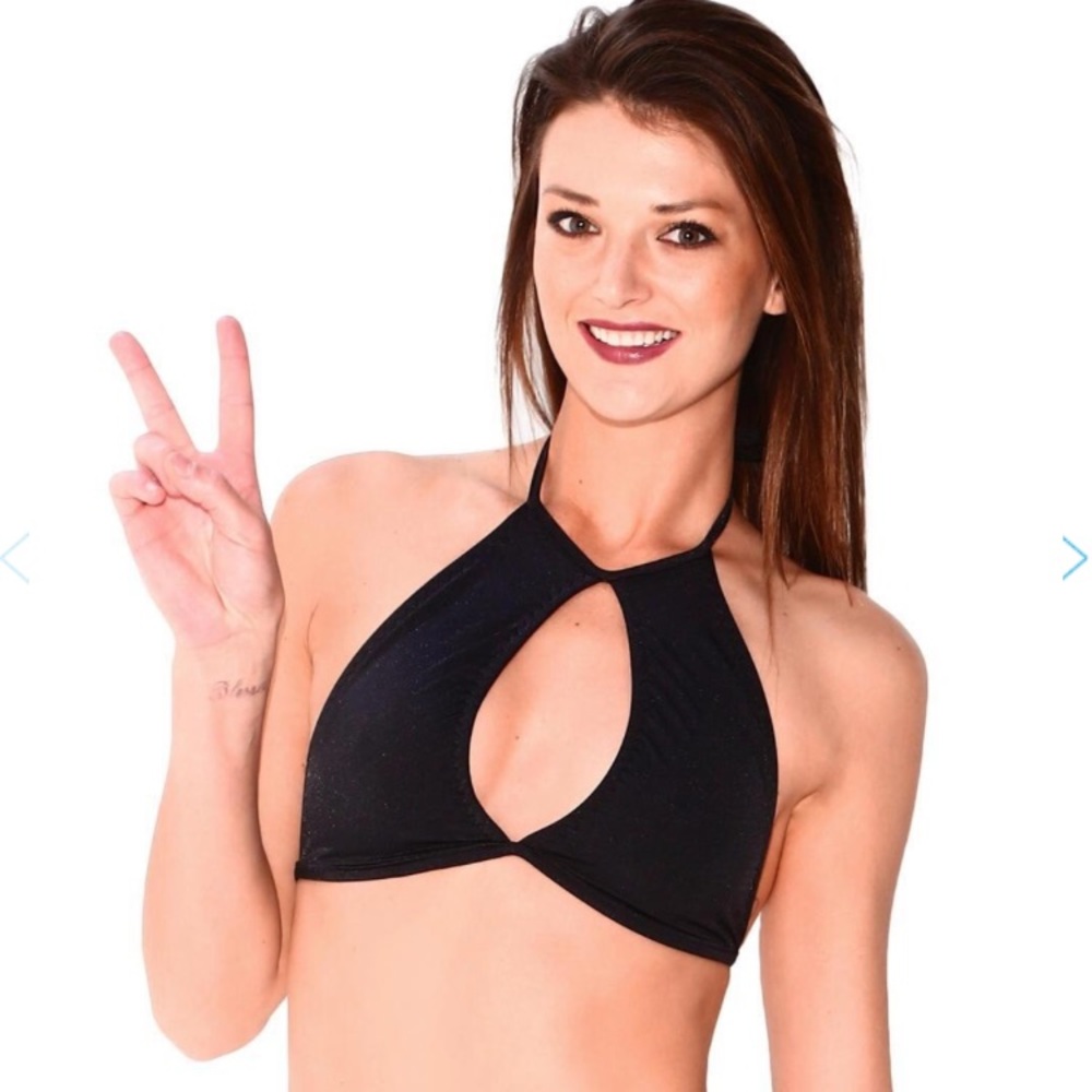 IHeartRaves keyhole halter top